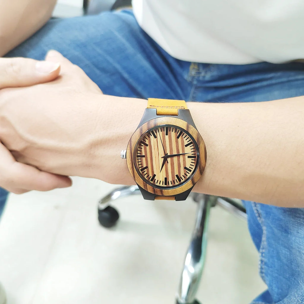 Reloj de madera ecológico - detalle